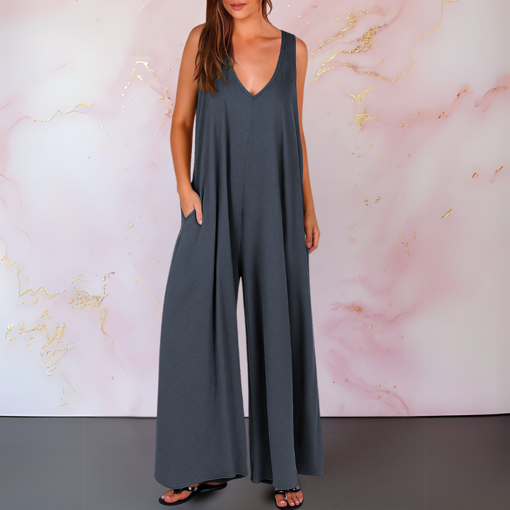 Kiana | Comfortable jumpsuit with V-neck and wide legs