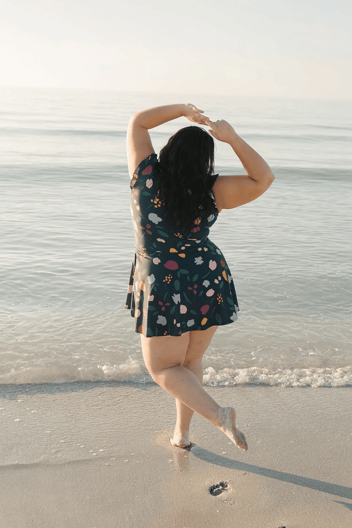 Jedda – Swimsuit with Ruffles and Bust Support