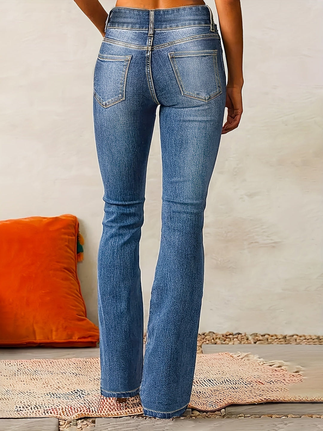 Lori™ | High-Waisted Flared Jeans