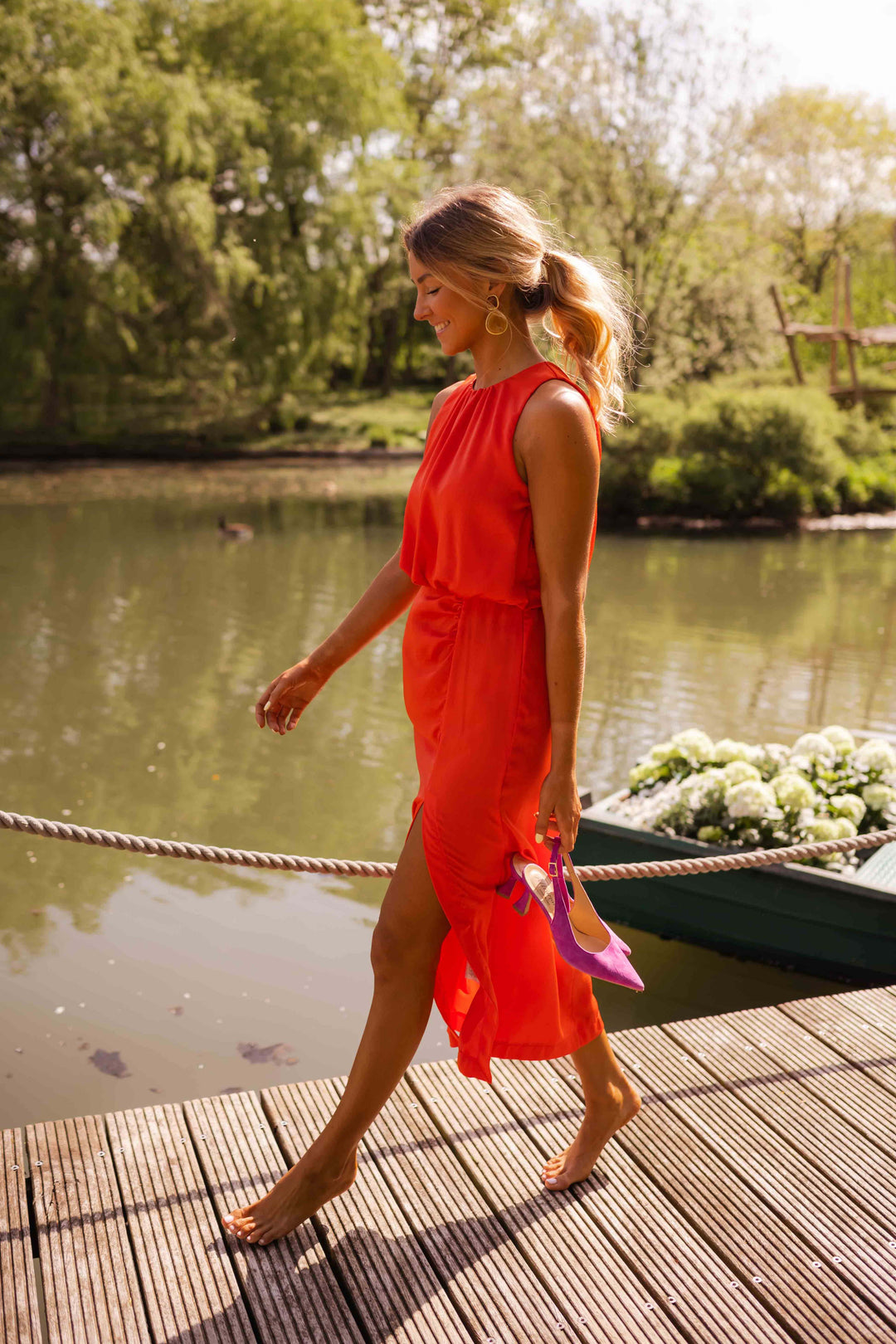 Stella - Flowing sleeveless midi dress